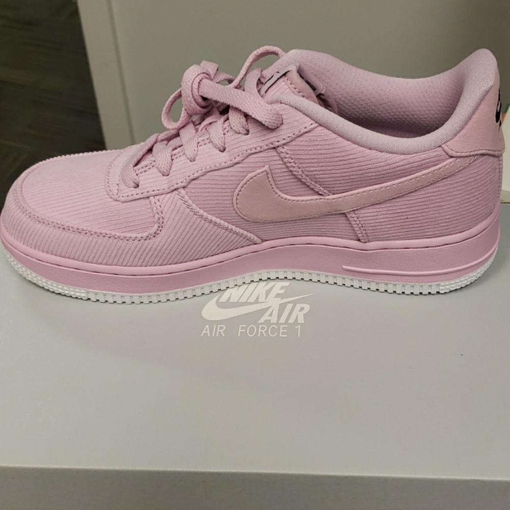 Air Force 1 pink